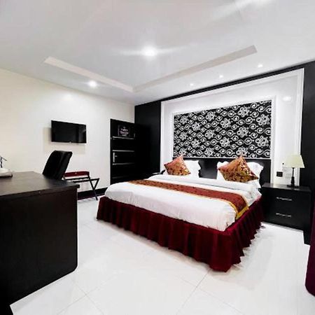 Pasadena Suites Lekki Exterior foto