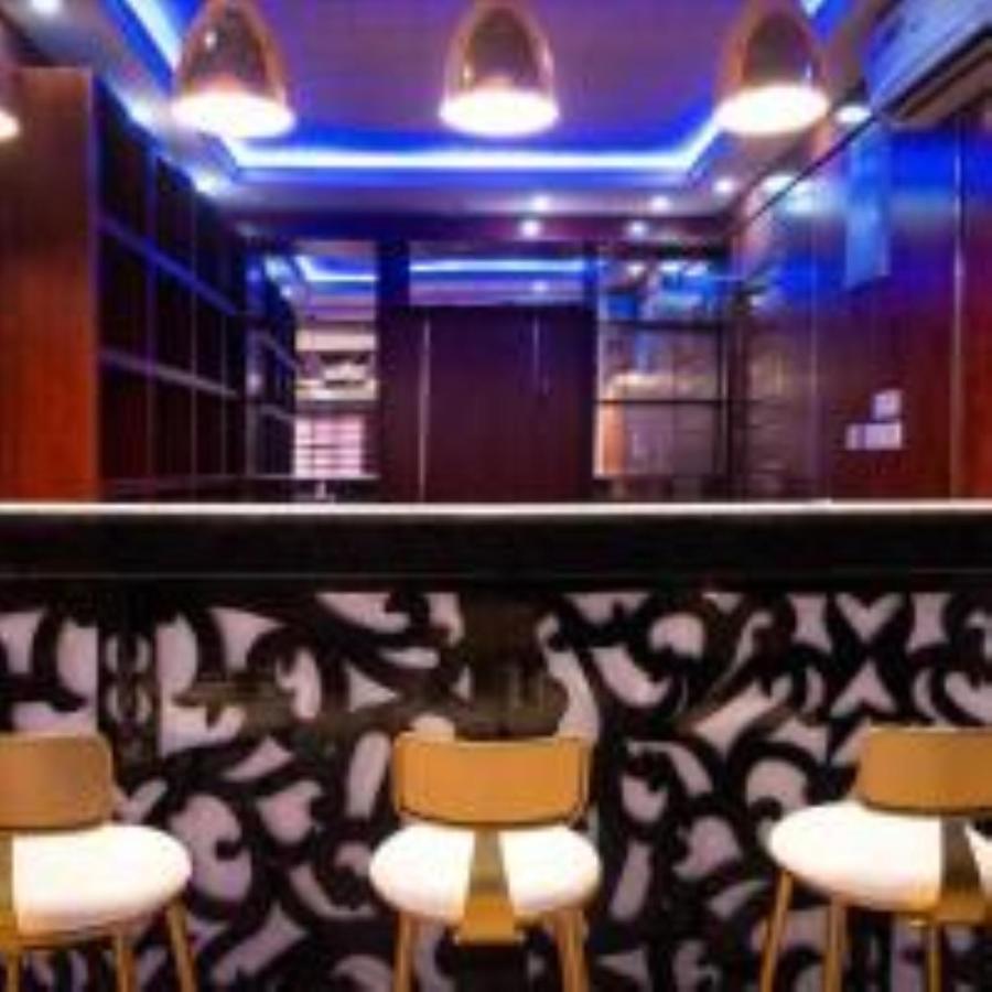 Pasadena Suites Lekki Exterior foto